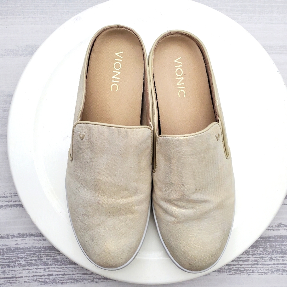 VIONIC Womens Dakota Light Gold Slip On Clog Sneaker Mule Size 8.5 - Picture 6 of 15